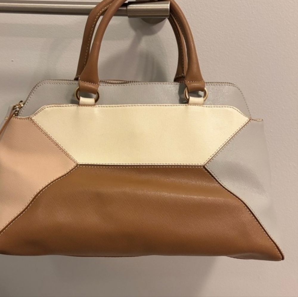 Iacucci Genuine Leather Color Block Hand Bag - Picture 2 of 4